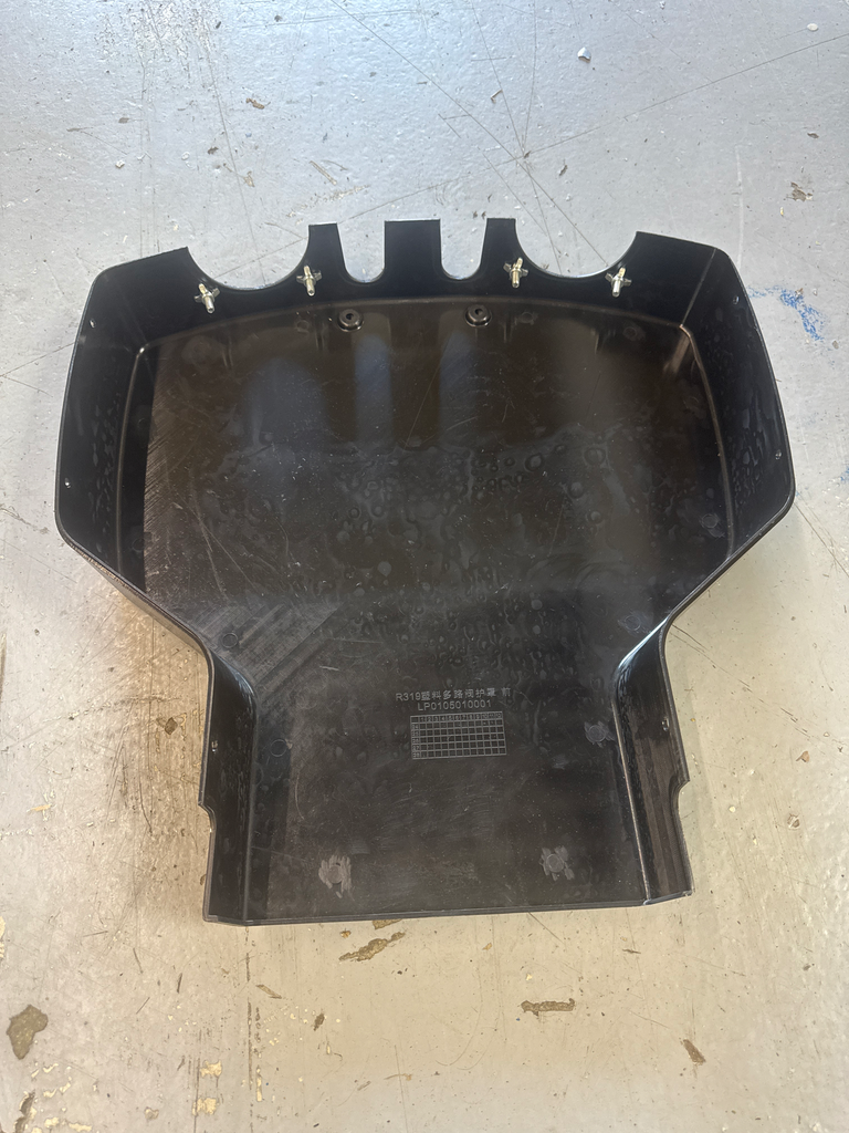 Control valve cover, rear