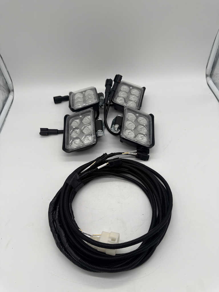 [LP0106020561] Faro delantero con cable adaptador